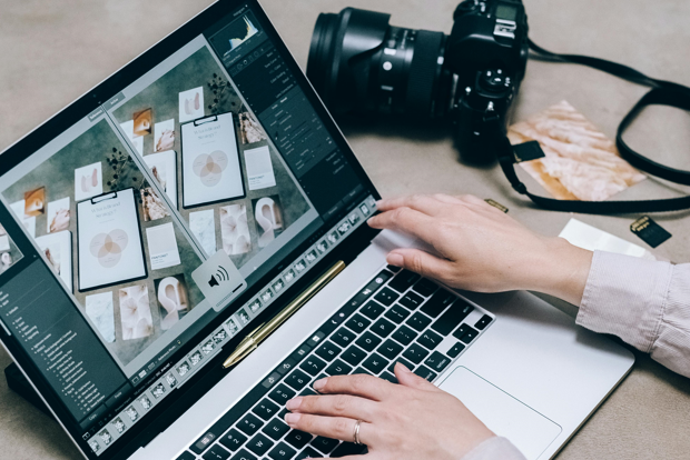 Understanding How to Edit Product Photo in Photoshop: A Guide for Business Owners